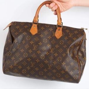 Louis Vuitton Speedy 35